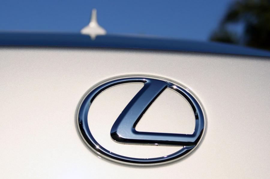  Lexus IS250 AWD 2011 года  (фото 34 из 43)